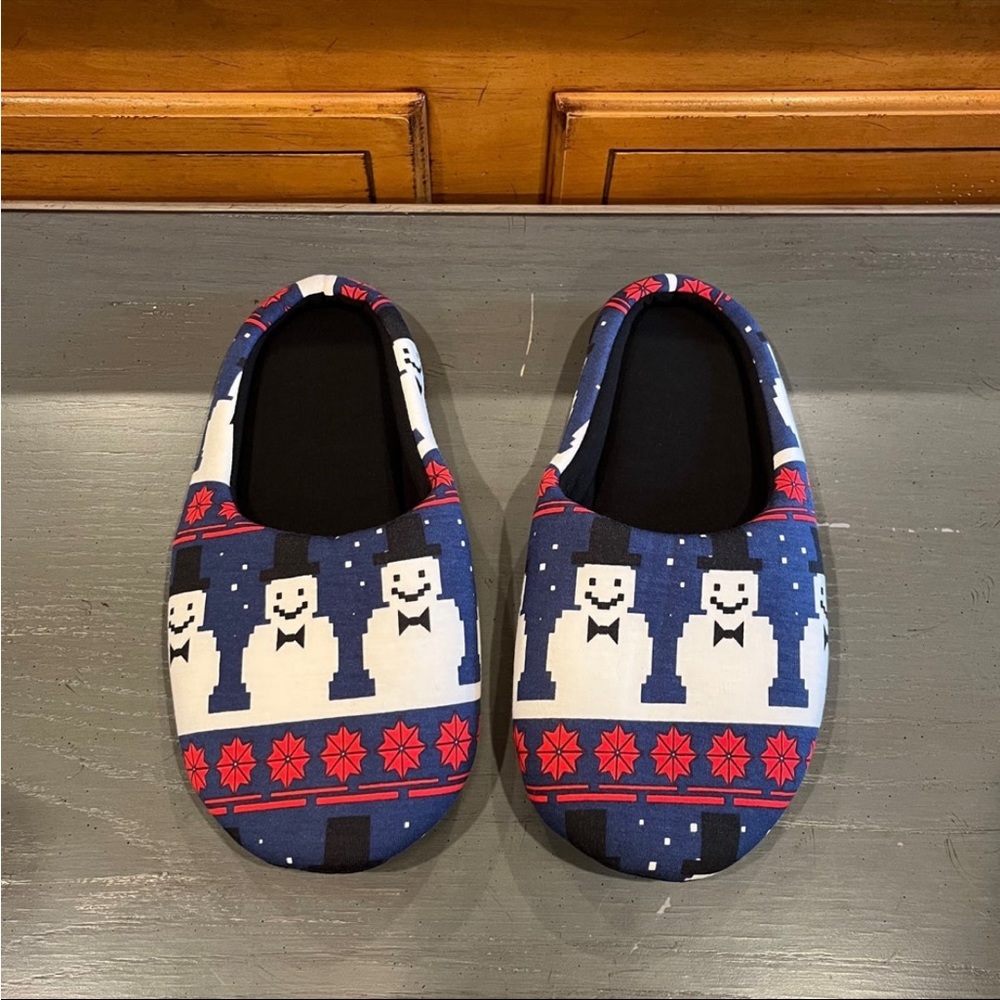 NWOT MeUndies Unisex Snowman Slippers